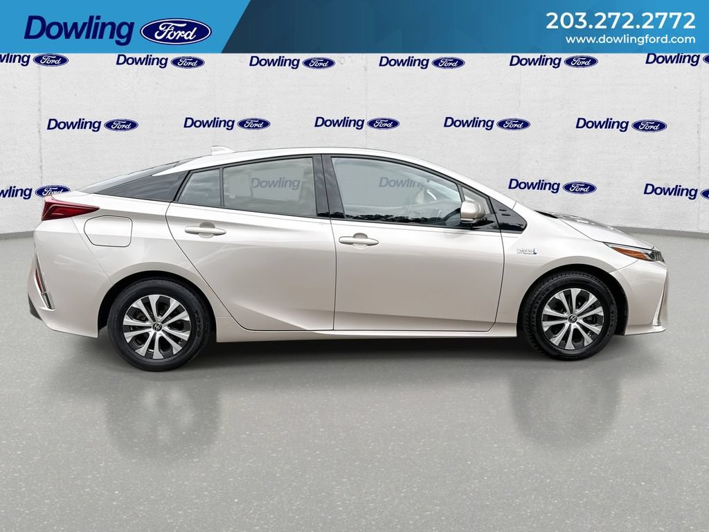 Used 2020 Toyota Prius Prime XLE FWD image 9
