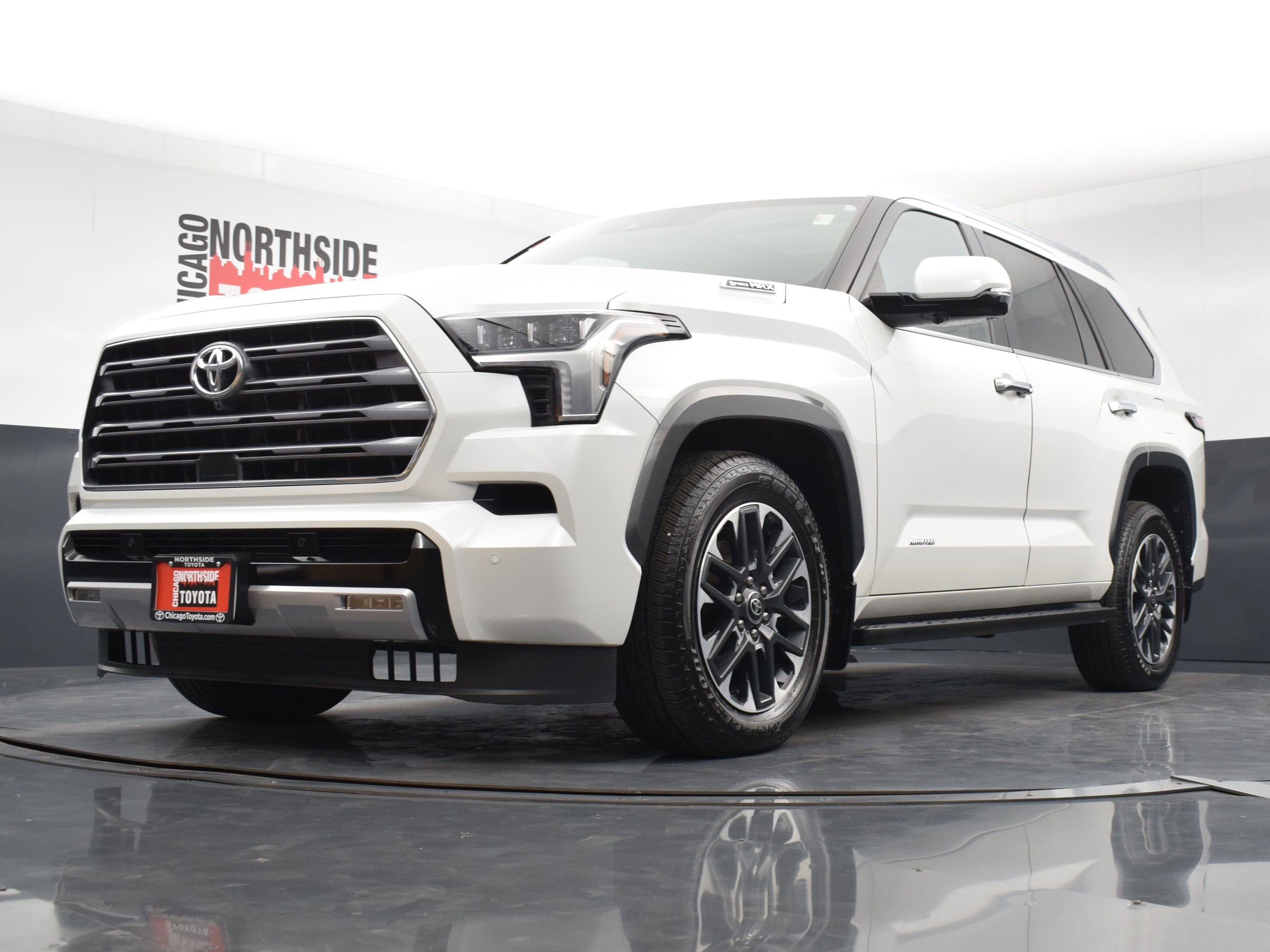Used 2025 Toyota Sequoia Limited image 47