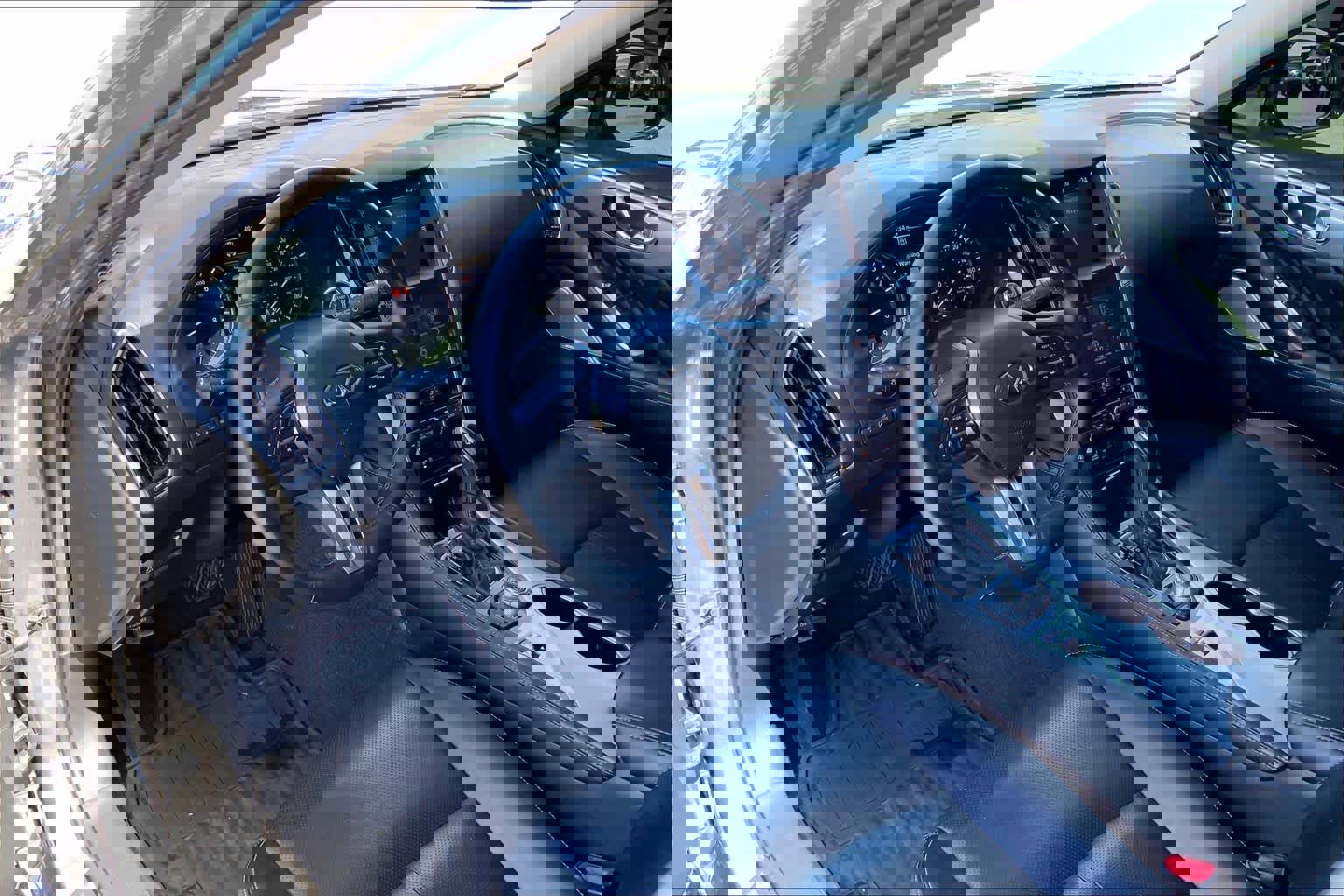 Used 2022 INFINITI Q50 Luxe w/ Cargo Package image 18