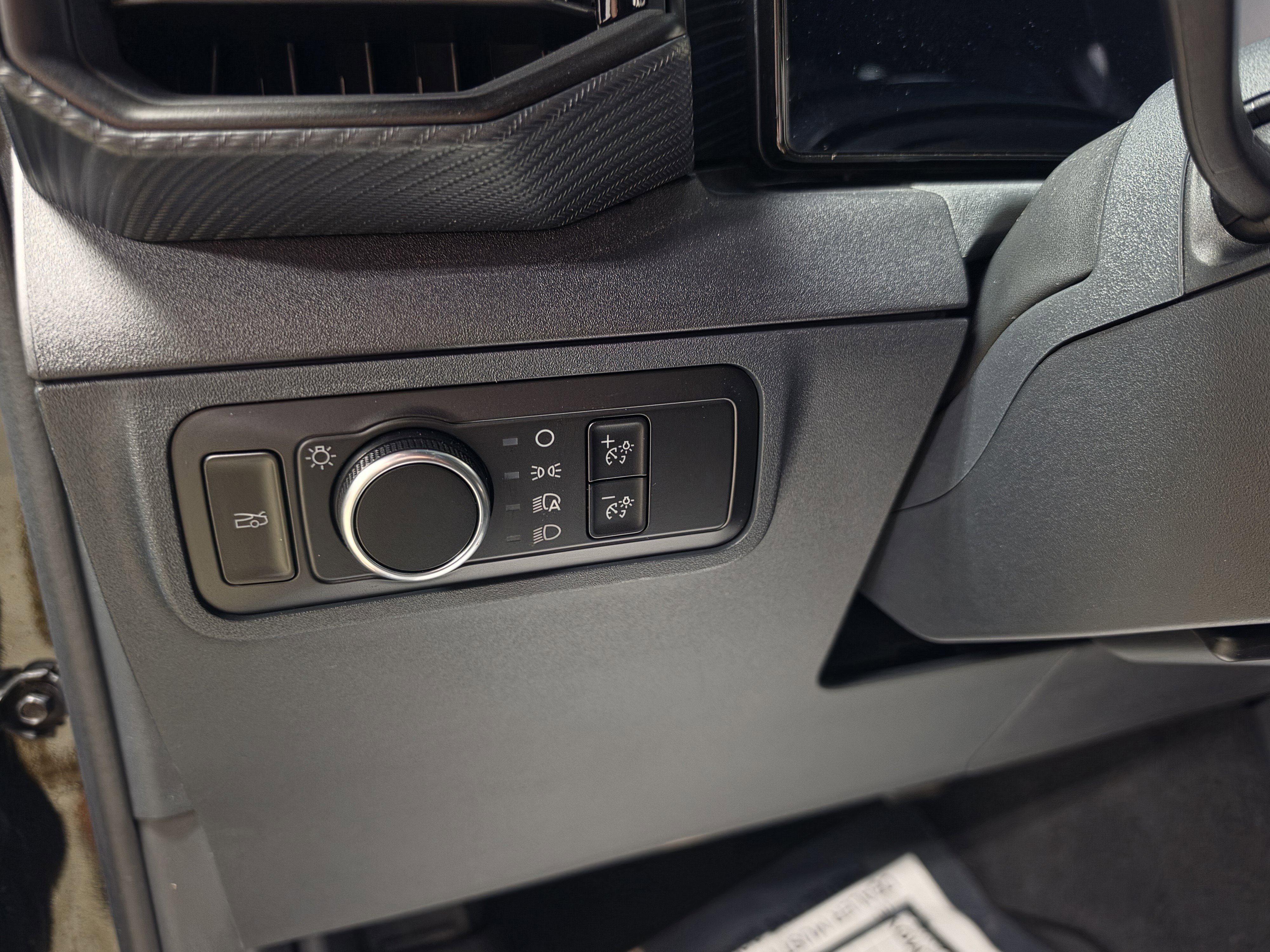 Used 2026 Ford Mustang Coupe RWD image 14