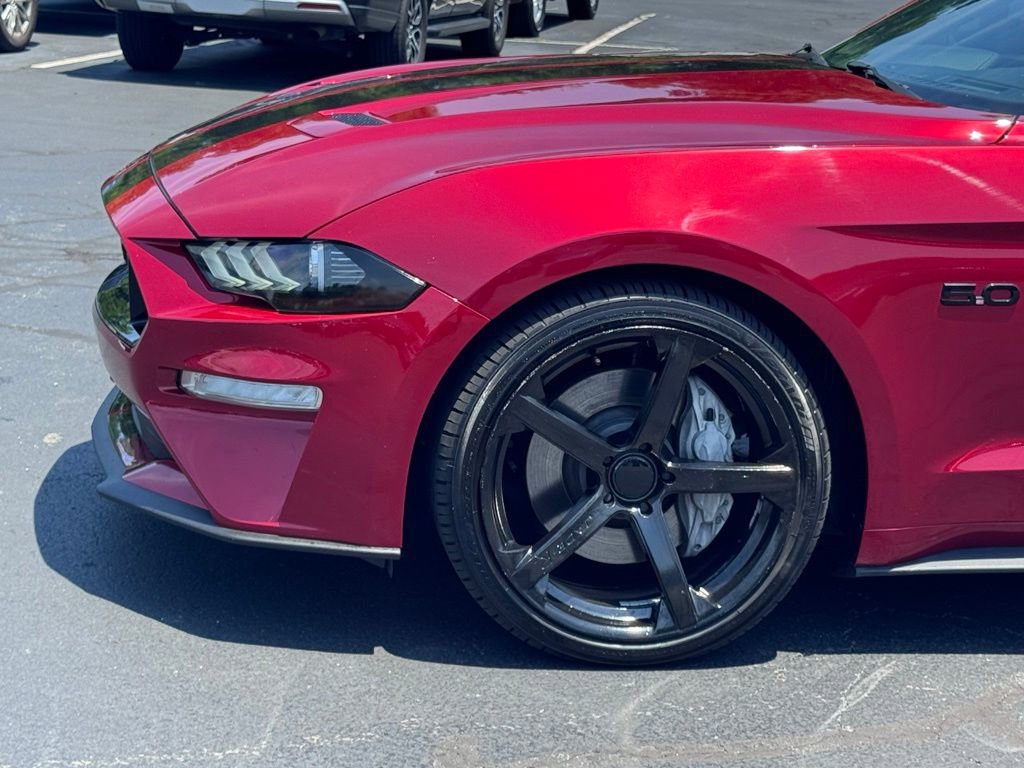 Used 2020 Ford Mustang GT Premium w/ Equipment Group 401A RWD image 32