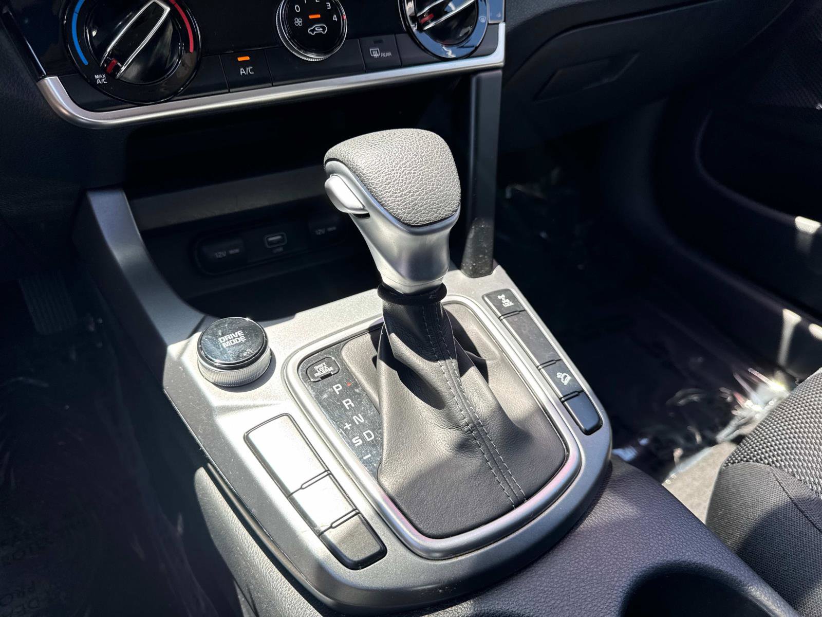 Used 2021 Kia Seltos LX image 21