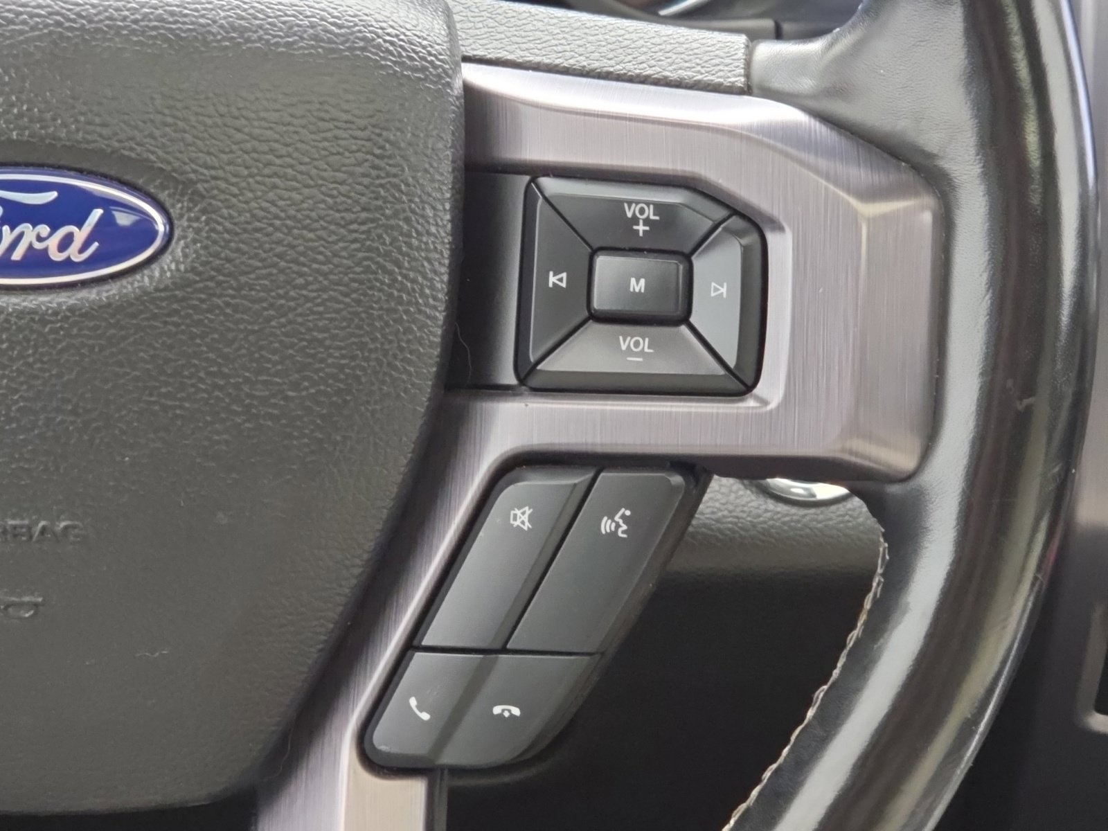 Used 2019 Ford Expedition Platinum AWD/4WD image 18