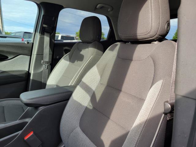 Used 2023 Chevrolet TrailBlazer LT FWD image 11