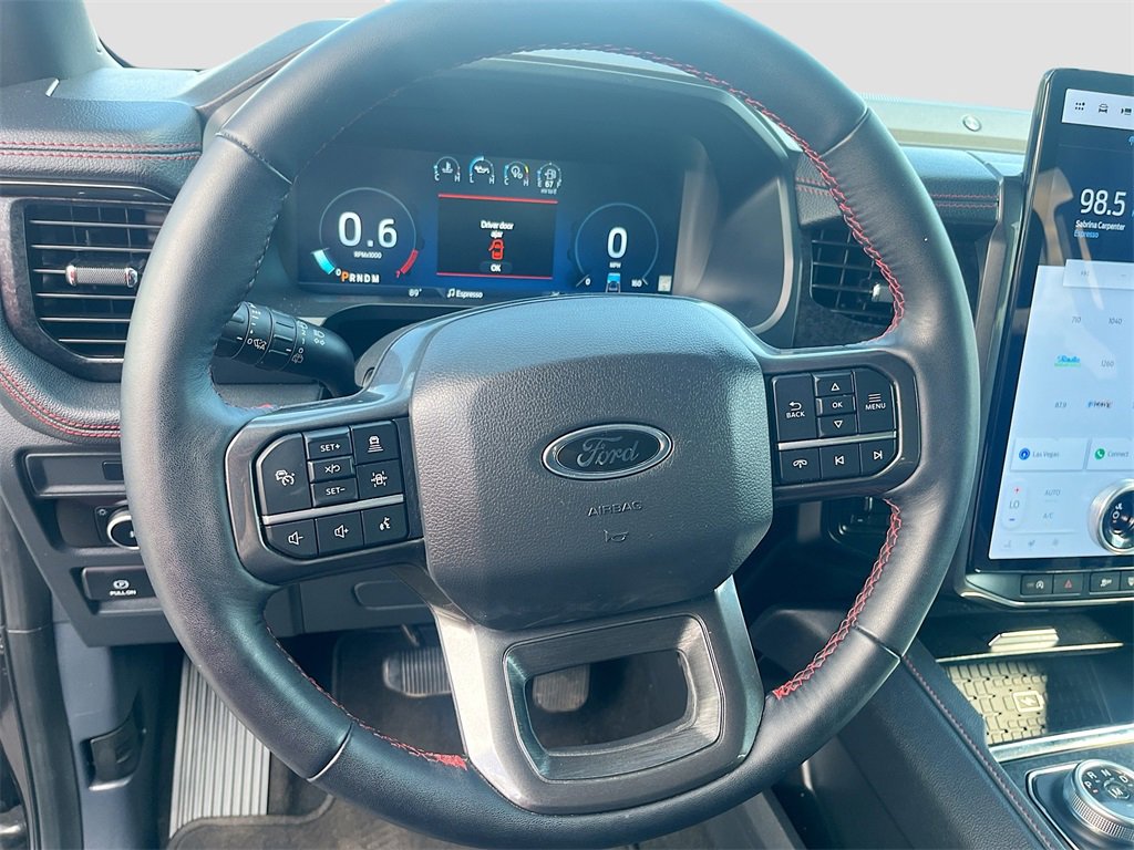 Used 2024 Ford Expedition Limited image 11
