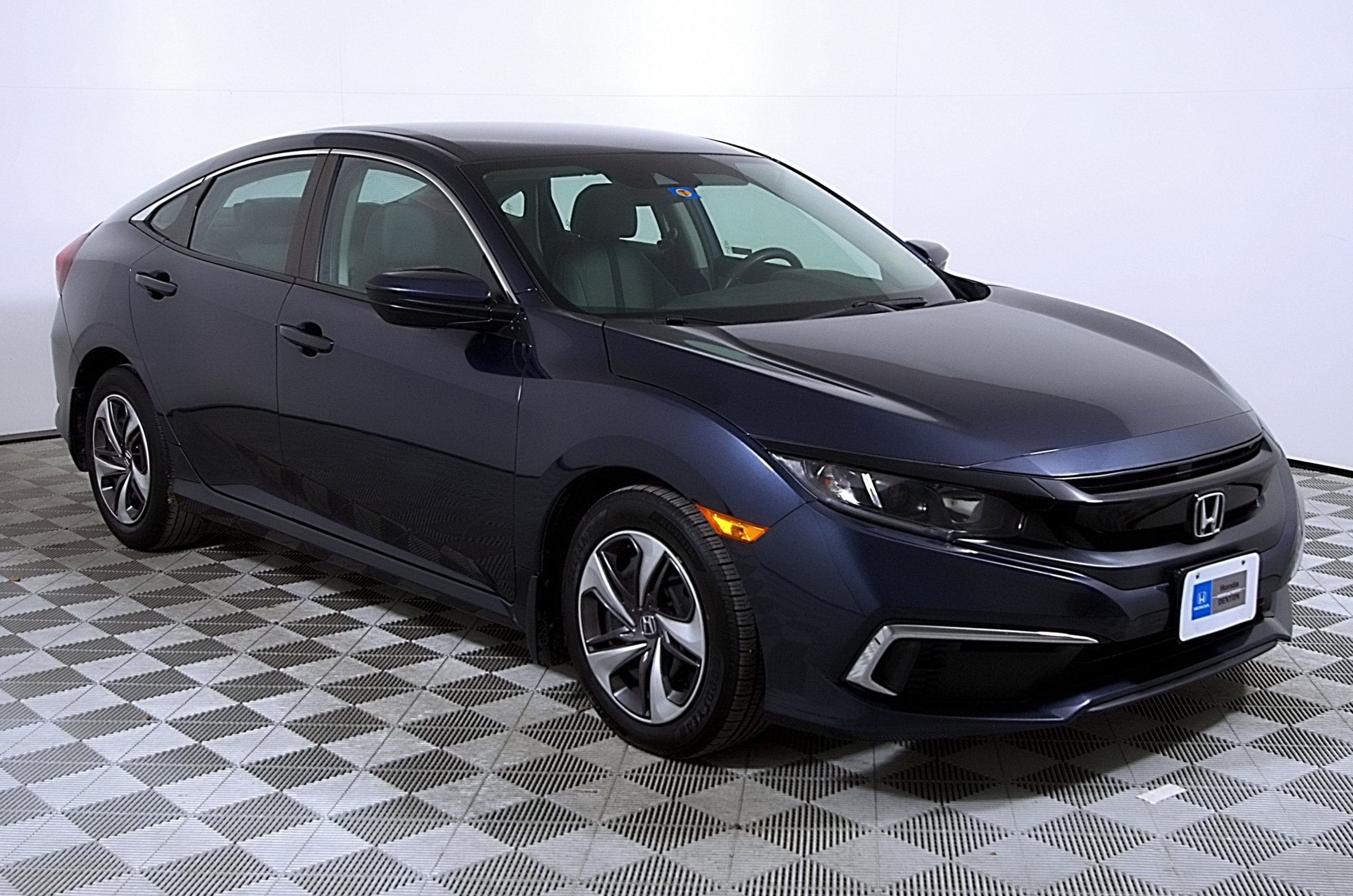 Used 2021 Honda Civic LX image 5
