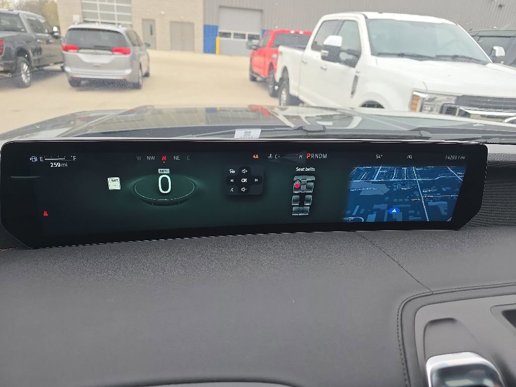 Used 2025 Ford Expedition Tremor AWD/4WD image 25