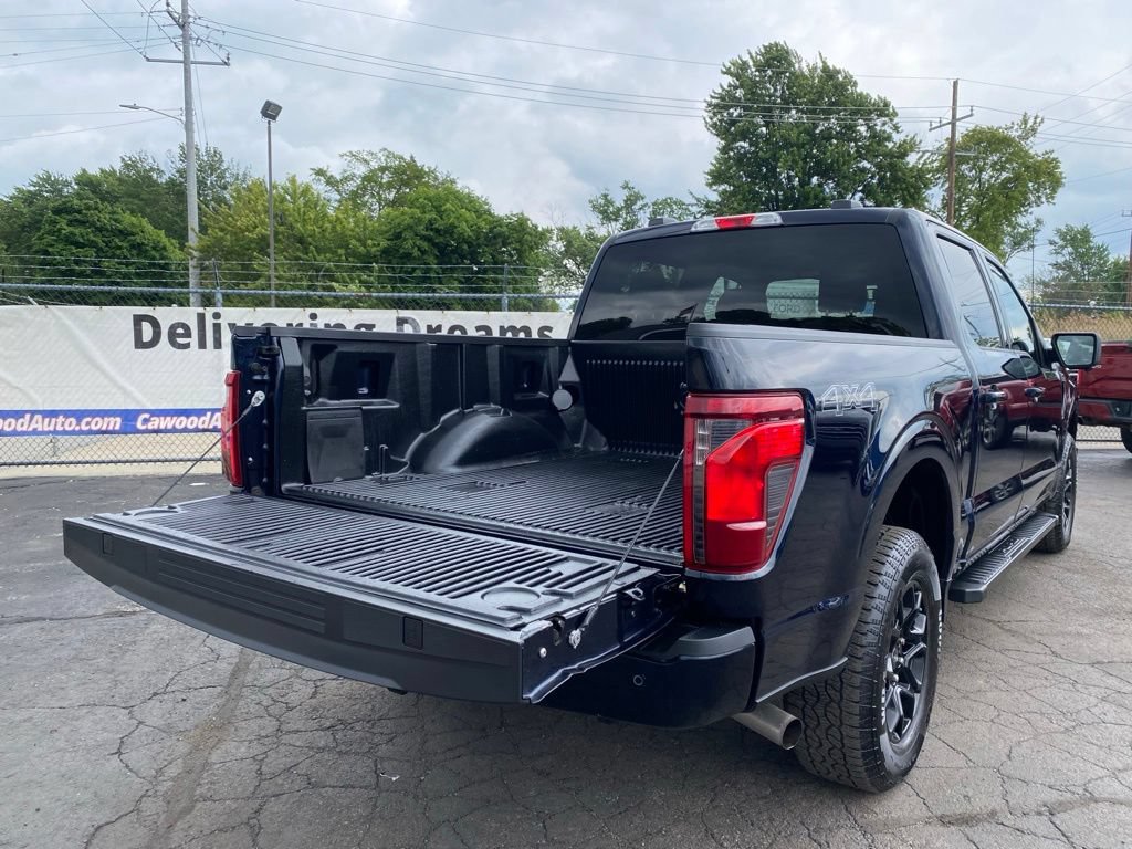 Used 2024 Ford F150 XLT w/ XLT Black Appearance Package AWD/4WD image 5