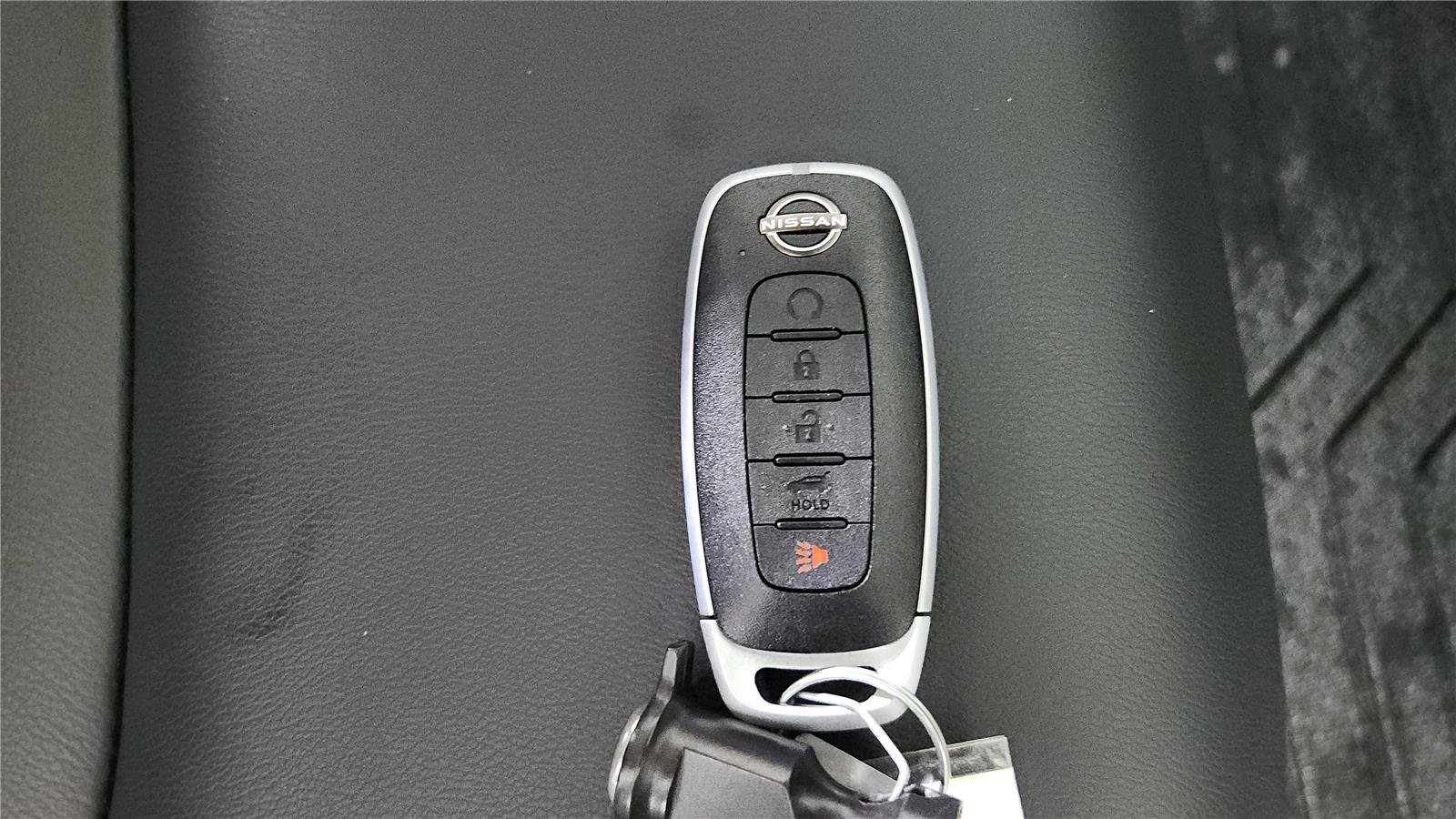 Used 2024 Nissan Pathfinder SL image 22