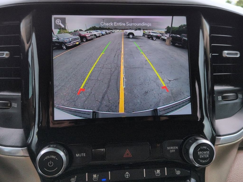 Used 2021 RAM 1500 Laramie RWD image 16