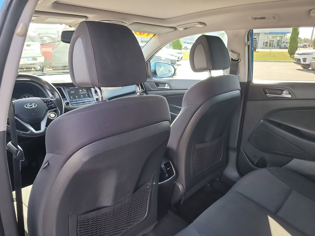 Used 2018 Hyundai Tucson Value w/ Cargo Package FWD image 10