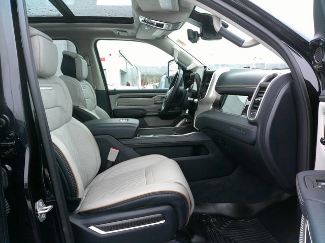 Used 2025 RAM 1500 Tungsten w/ Off Road Group image 32