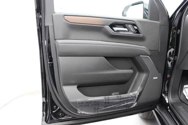 New 2026 GMC Yukon Denali AWD/4WD image 13