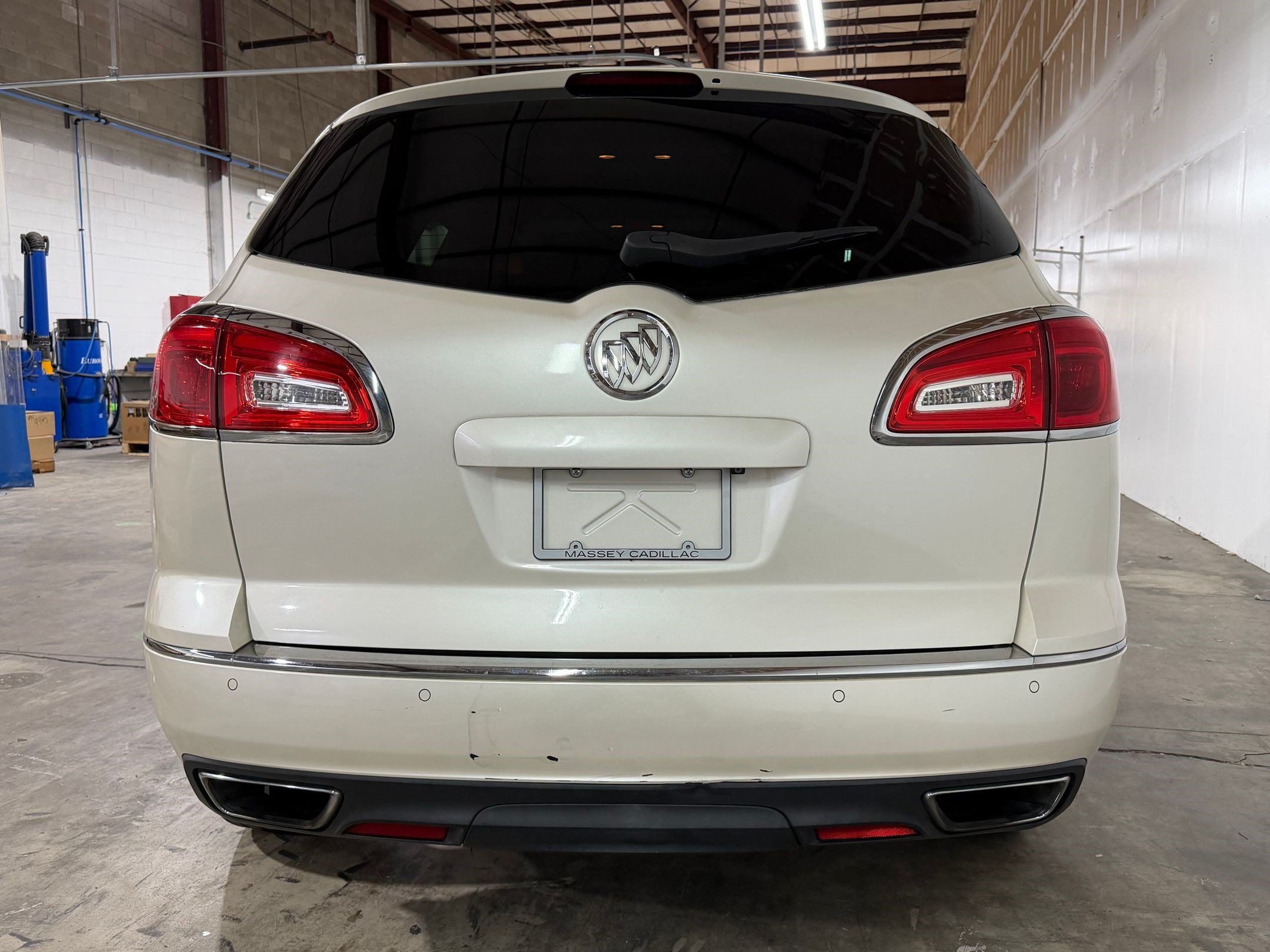 Used 2014 Buick Enclave Premium FWD image 9