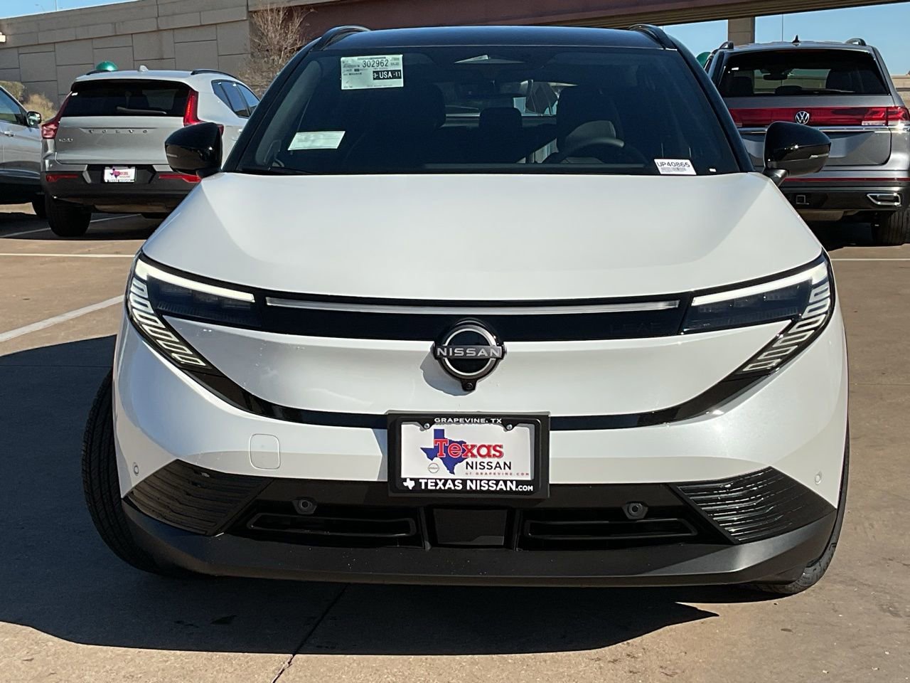 New 2026 Nissan Leaf Platinum+ w/ Cargo Package (Platinum+) image 3