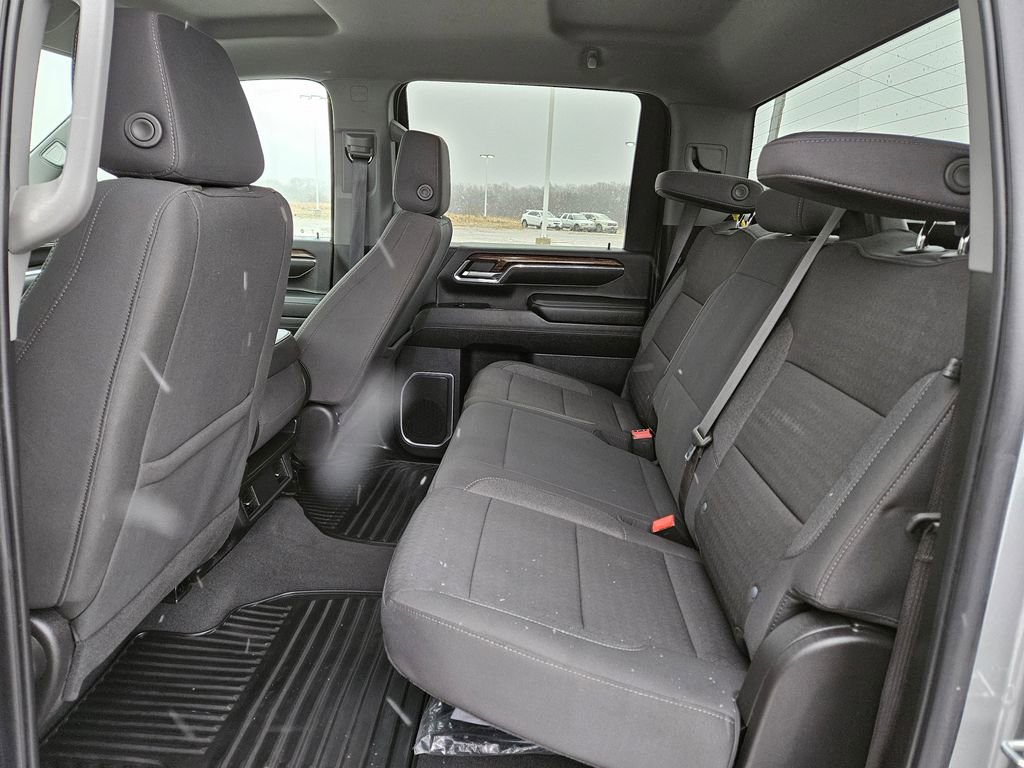 Used 2024 GMC Sierra 3500 SLE image 30