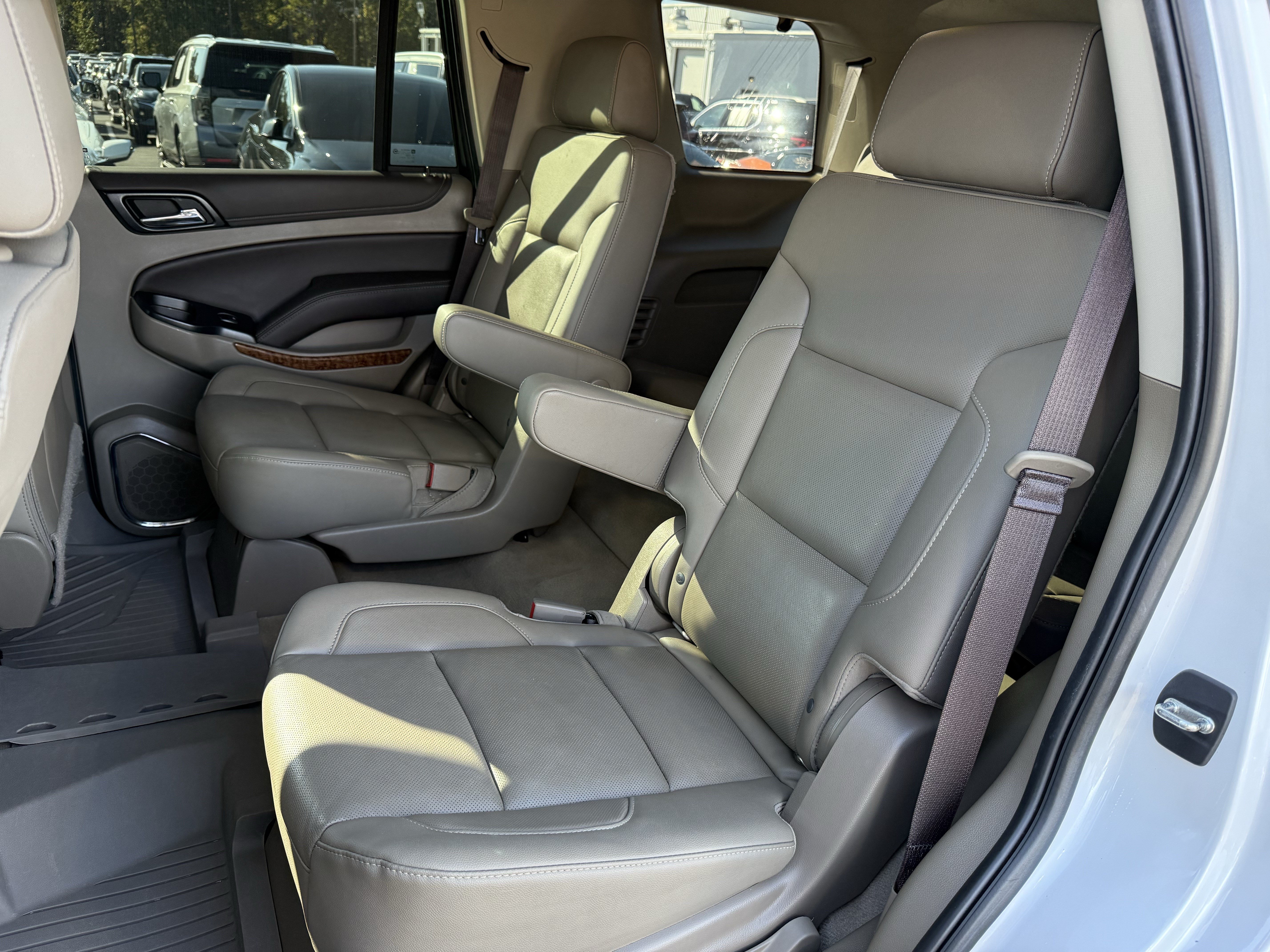 Used 2019 Chevrolet Tahoe Premier RWD image 33