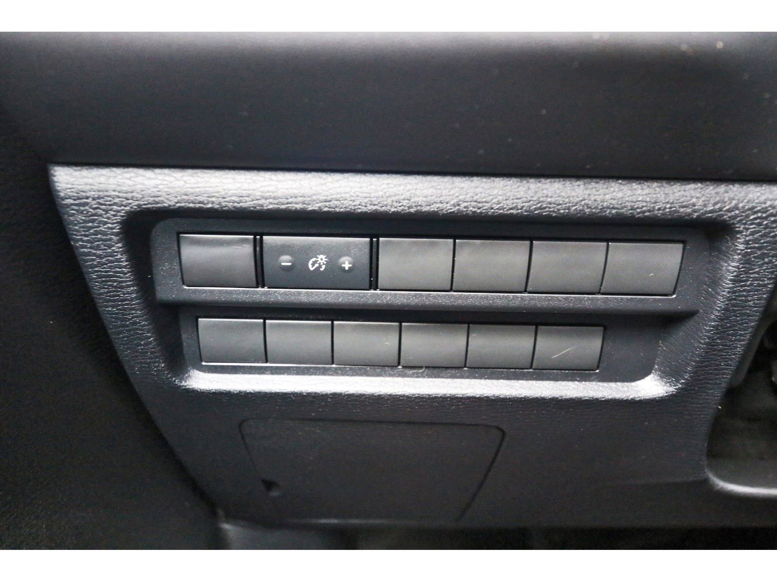 Used 2024 Mitsubishi Outlander ES image 21