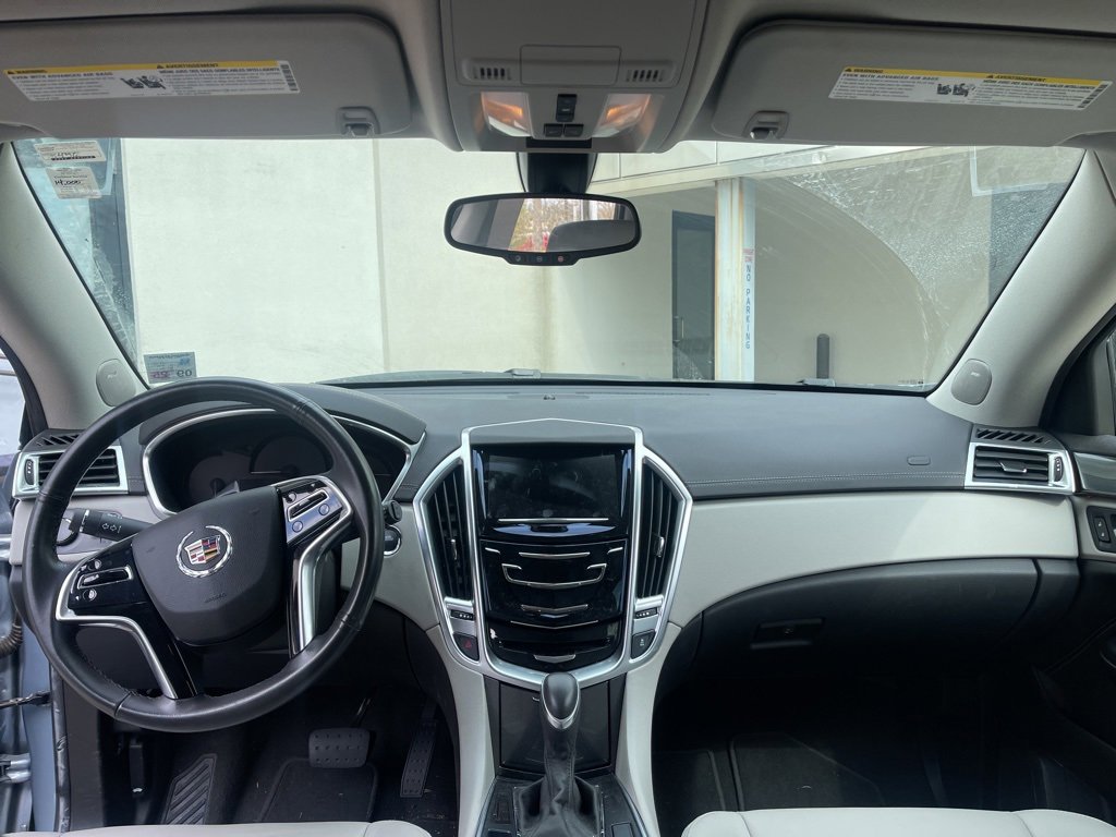Used 2014 Cadillac SRX FWD image 9