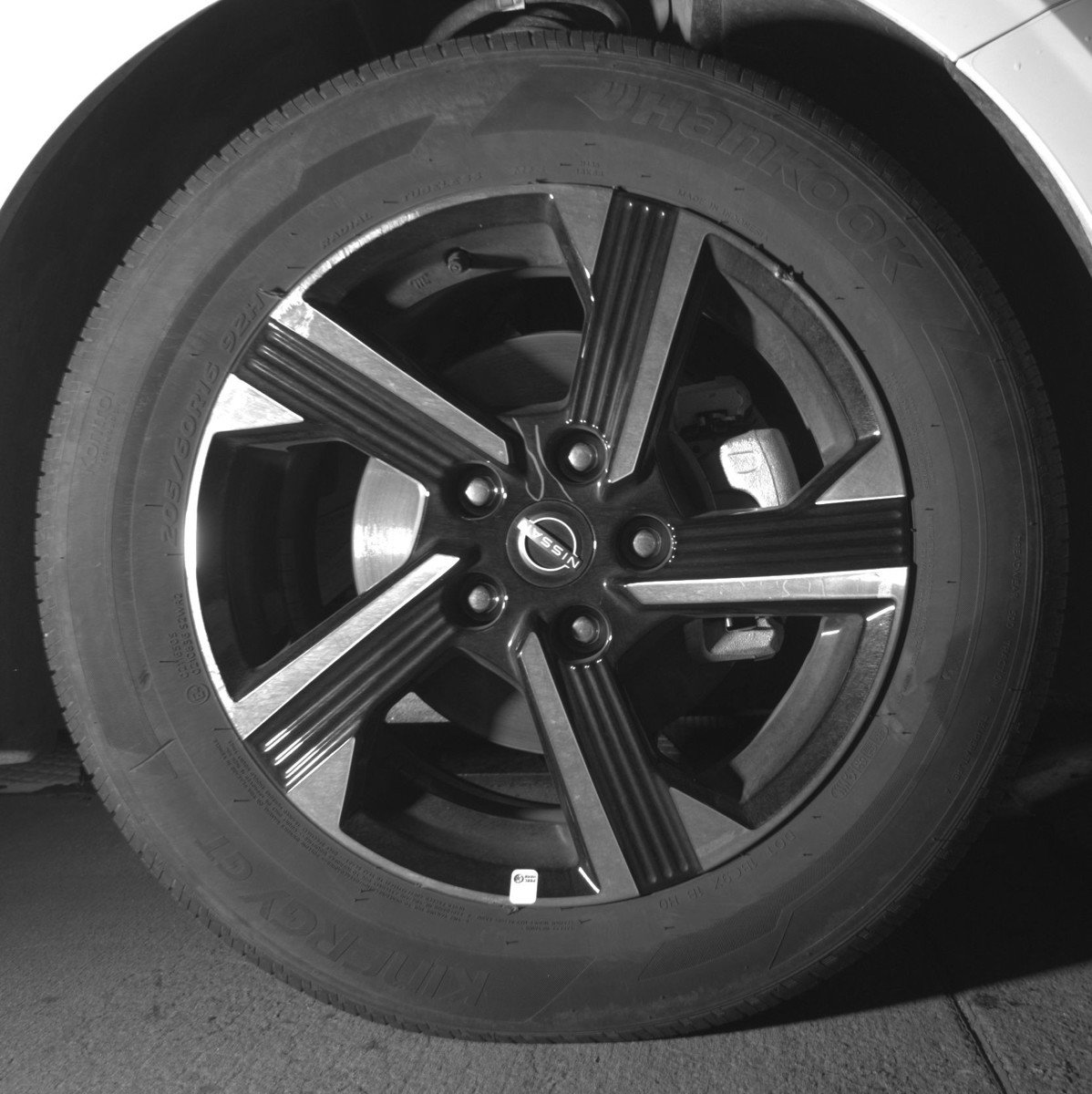 Used 2025 Nissan Sentra SV image 12