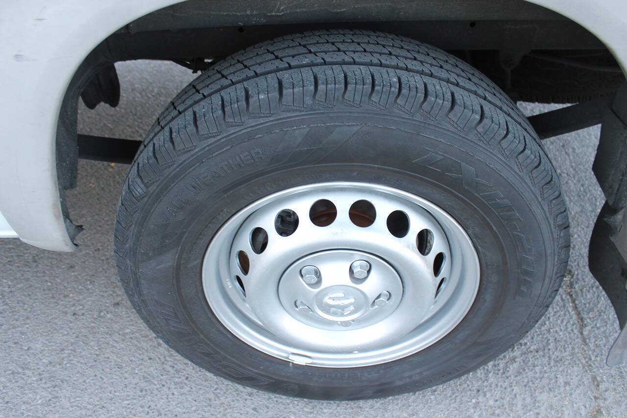 Used 2005 Dodge Sprinter 2500 w/ PWR Convenience Group RWD image 11