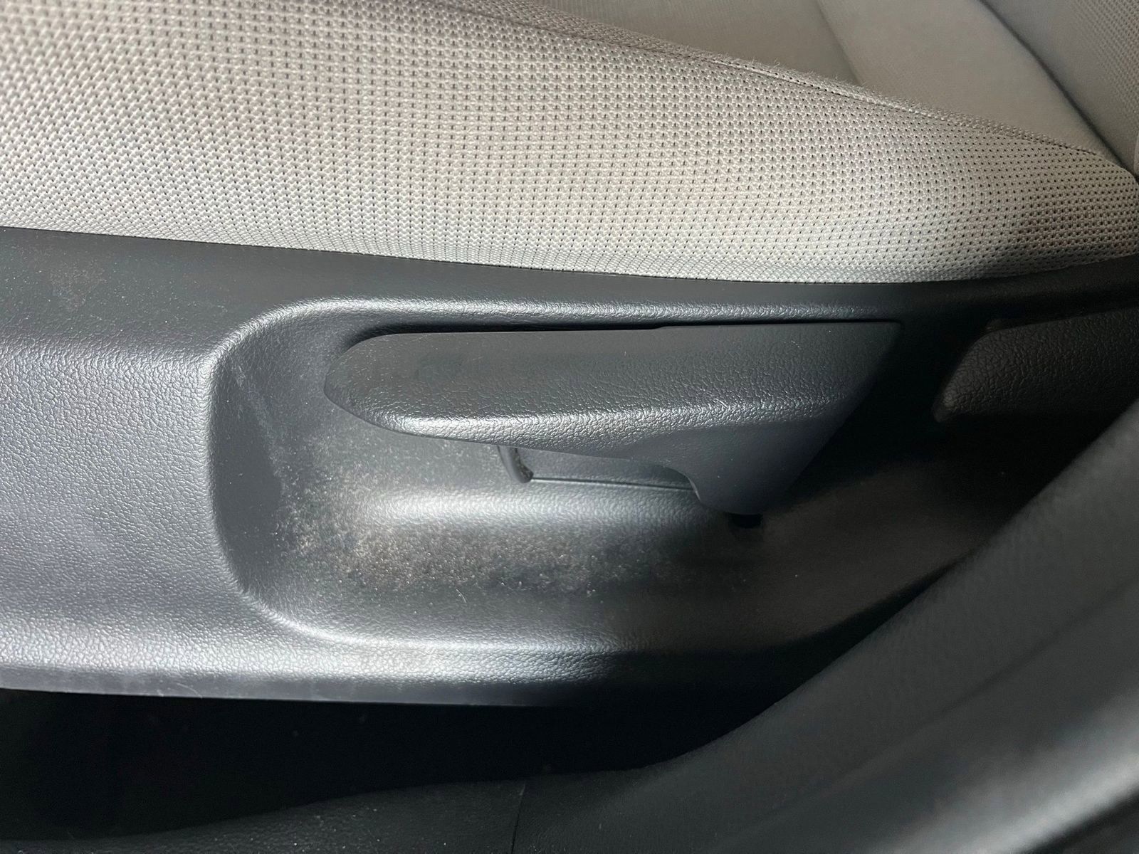 Used 2023 Toyota Corolla Cross L AWD/4WD image 13