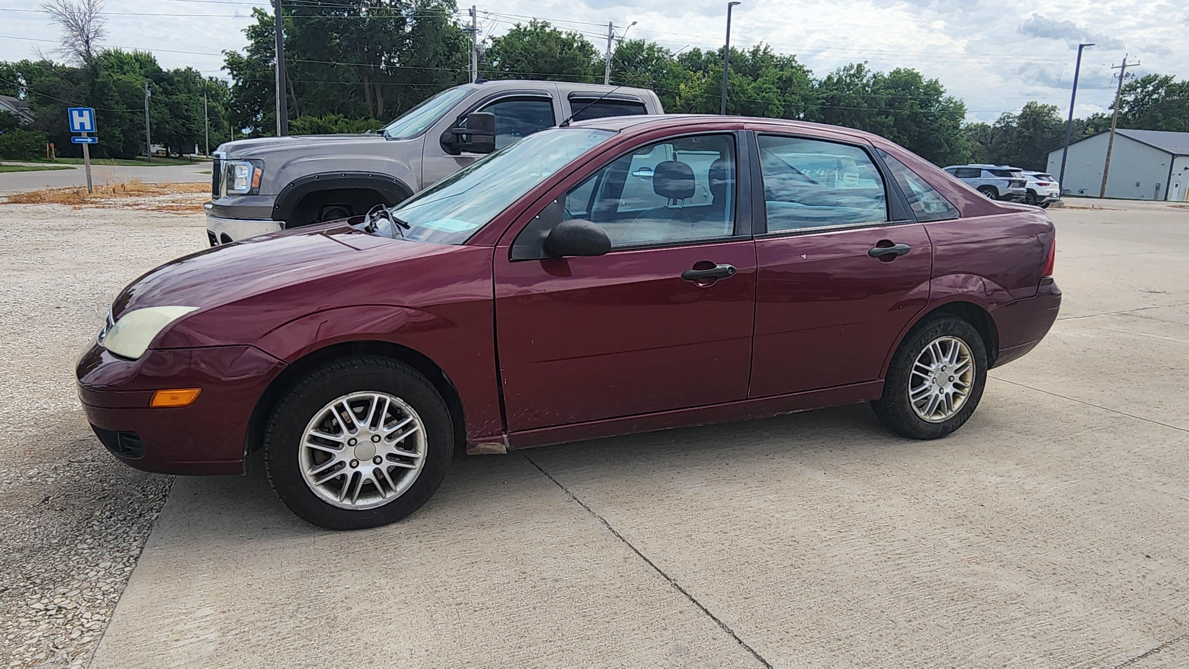 Used 2007 Ford Focus SES FWD image 5