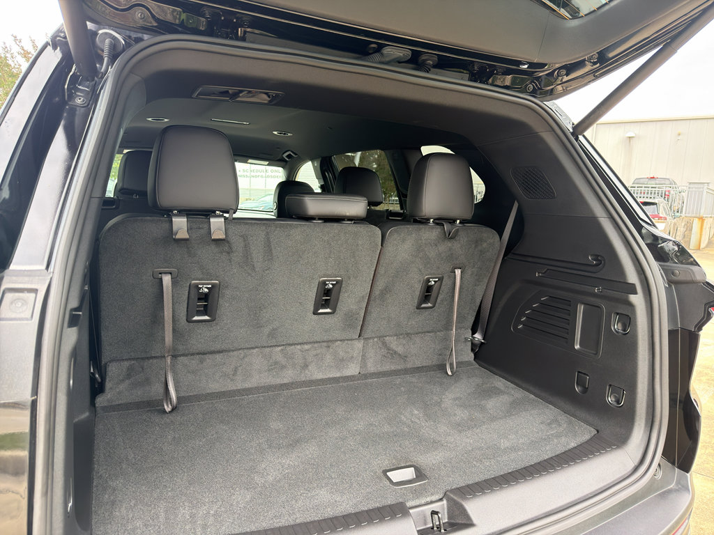 Used 2026 Buick Enclave Preferred FWD image 24