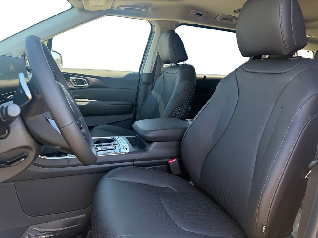 New 2026 Kia Carnival SX image 9