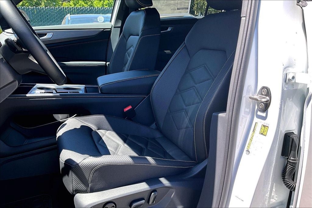 New 2026 Volkswagen Atlas Cross Sport SE AWD/4WD image 18