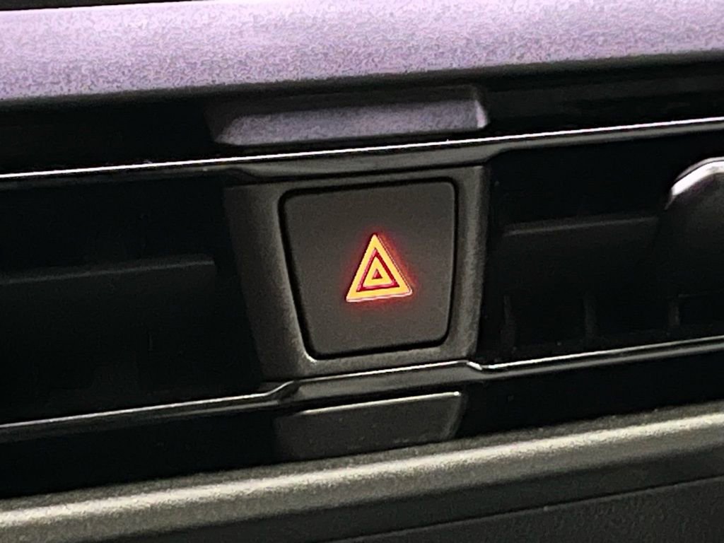 New 2026 Volkswagen Tiguan SEL R-Line image 11