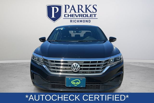 Used 2022 Volkswagen Passat 2.0T R-Line FWD image 2