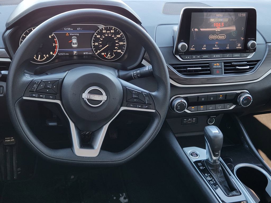 Used 2024 Nissan Altima 2.5 SV image 30