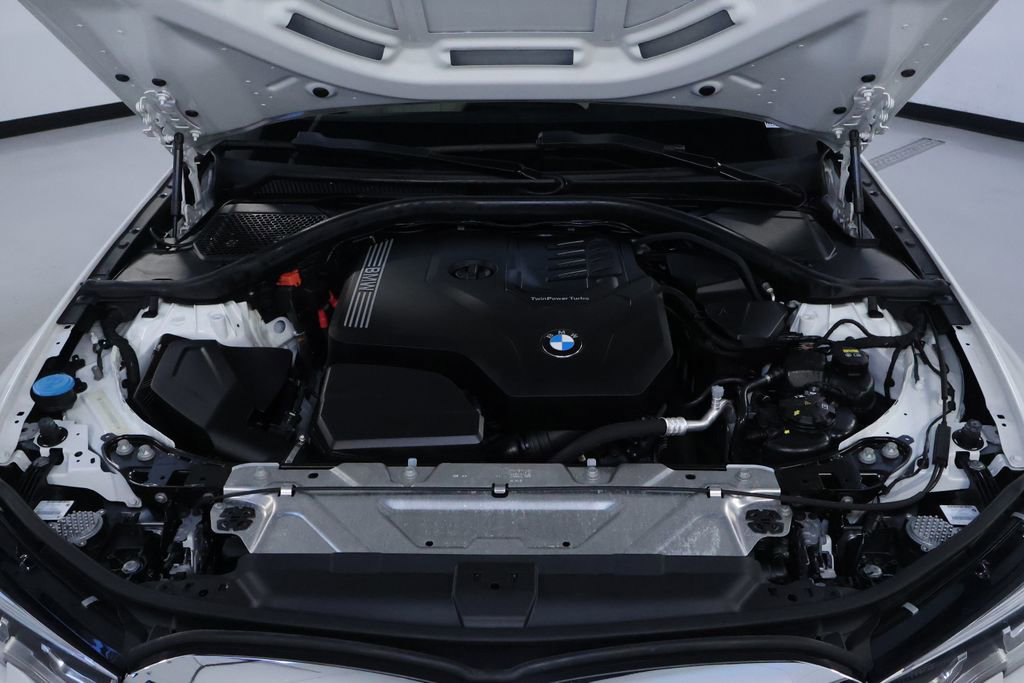 Used 2021 BMW 330i xDrive Sedan w/ Convenience Package image 36