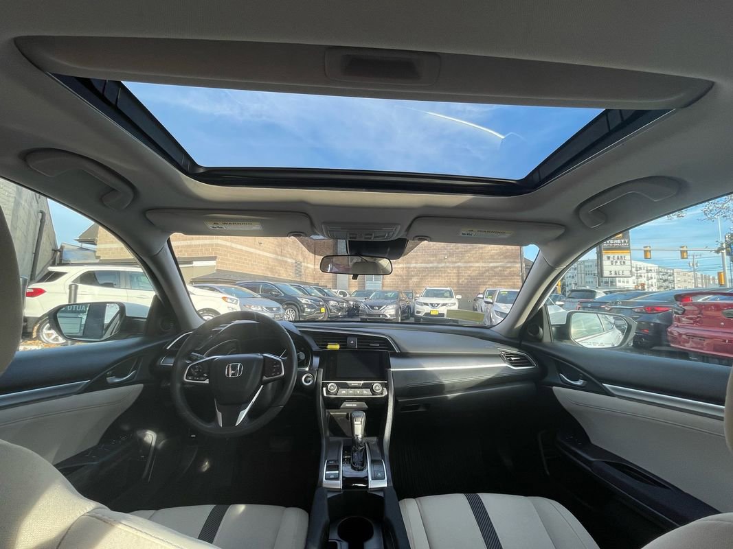 Used 2018 Honda Civic EX image 12