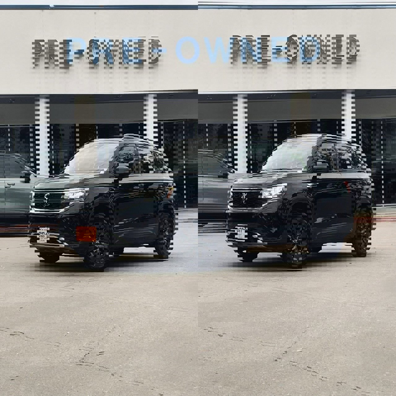 Used 2024 Volkswagen Taos S image 2