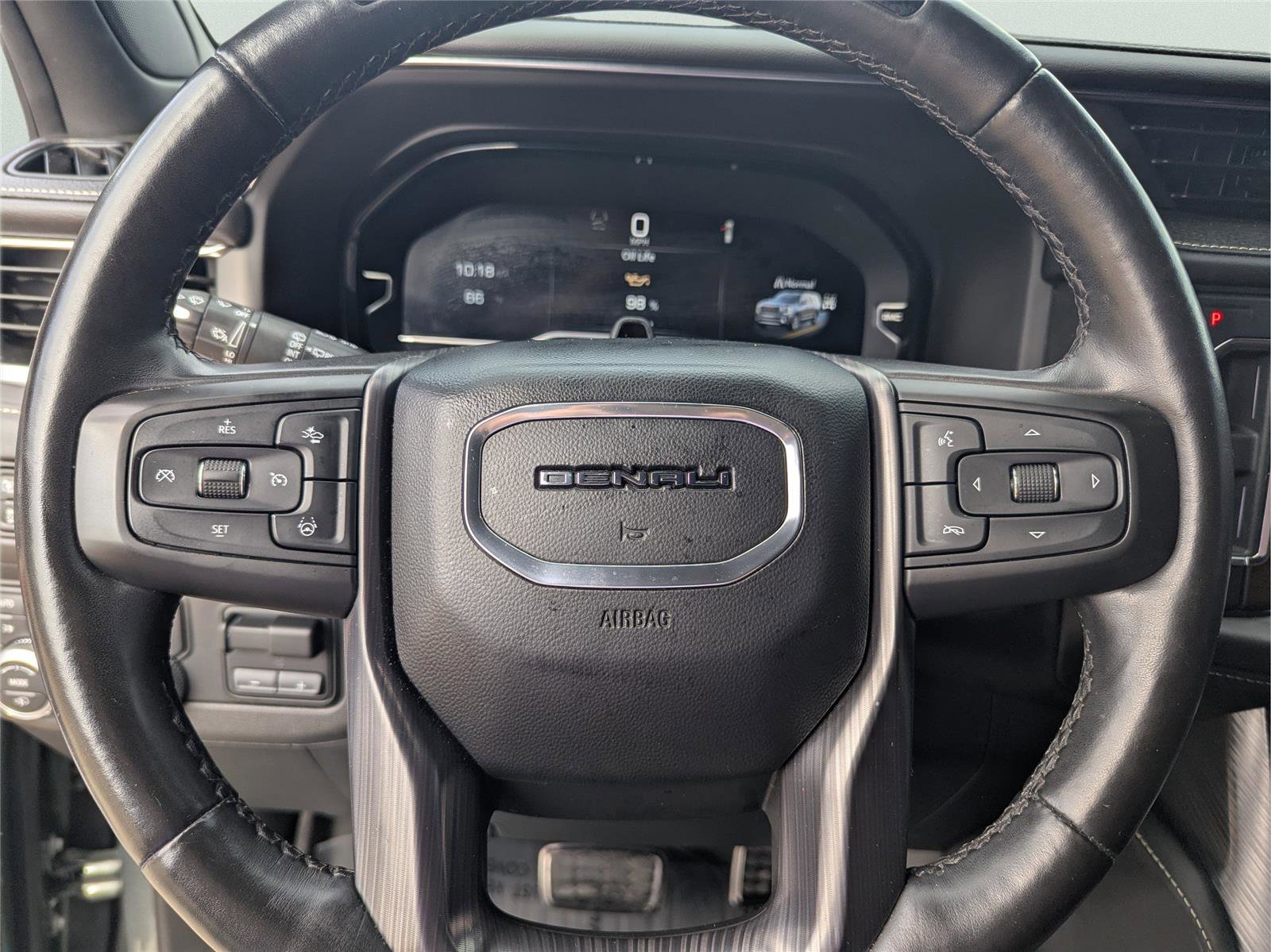 Used 2023 GMC Yukon XL Denali Ultimate w/ LPO, Floor Liner Package image 27