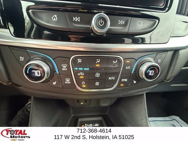 Used 2019 Chevrolet Traverse Premier AWD/4WD image 29