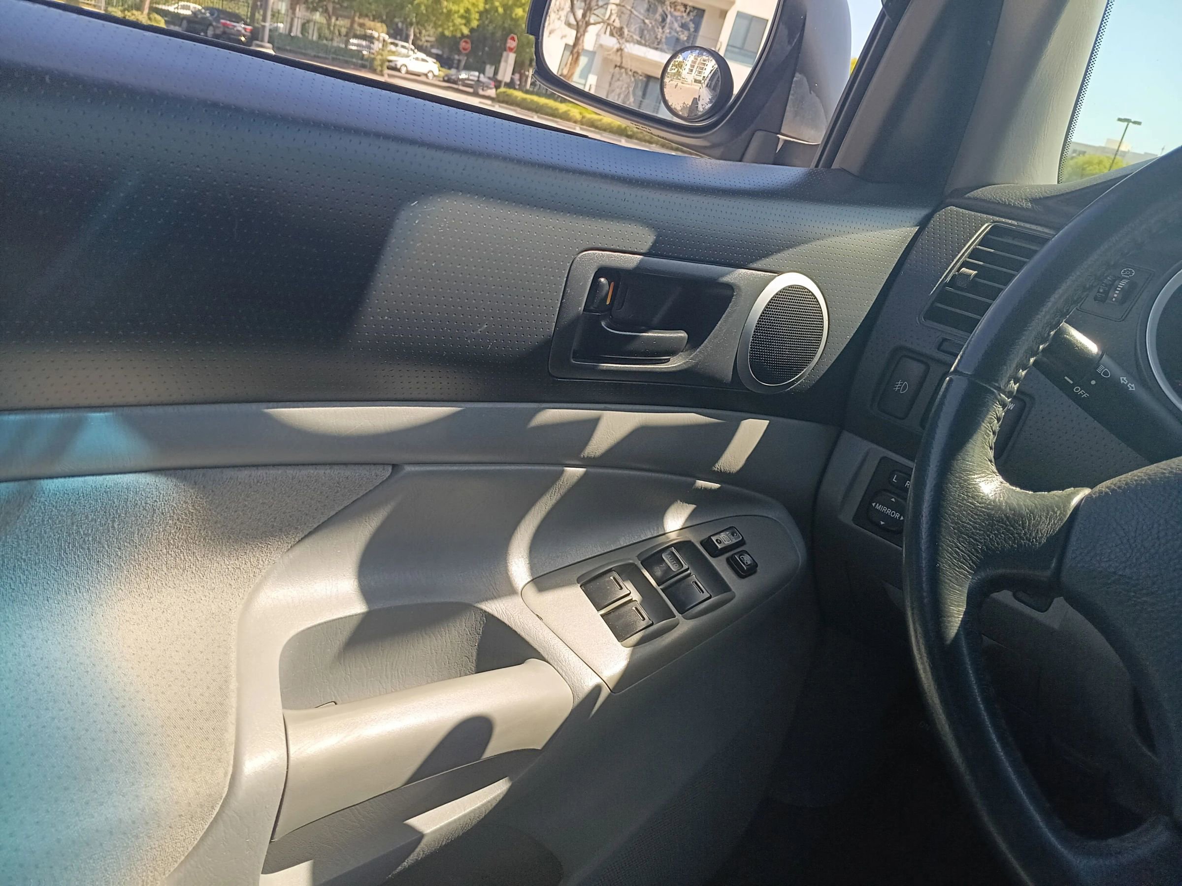 Used 2005 Toyota Tacoma PreRunner image 21