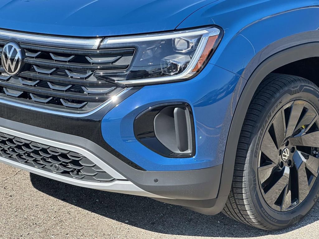 New 2026 Volkswagen Atlas Cross Sport SE image 7