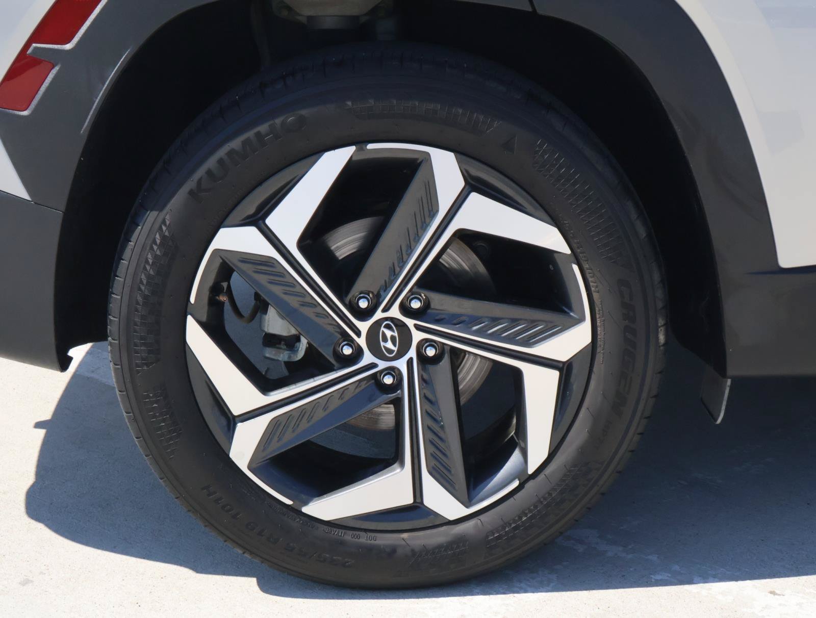 Used 2023 Hyundai Tucson SEL w/ Convenience Package FWD image 8