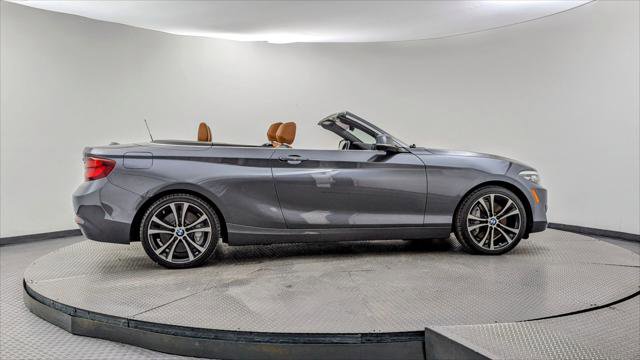 Used 2021 BMW 230i Convertible w/ Premium Package image 8