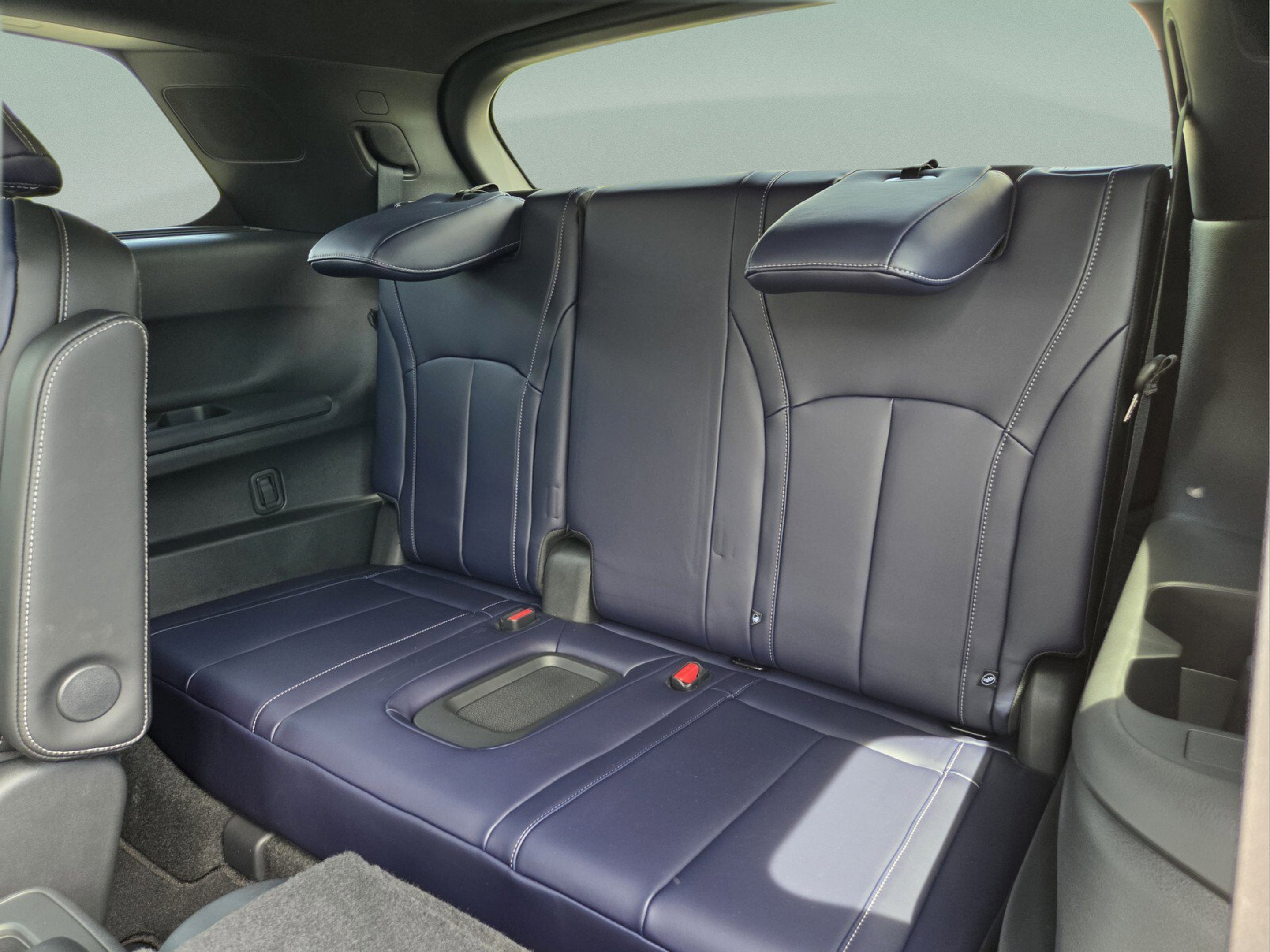 Certified 2026 INFINITI QX60 Sport w/ Dark Cargo Package AWD/4WD image 22