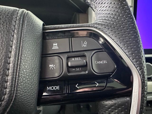 Used 2023 Toyota Sequoia Capstone AWD/4WD image 28