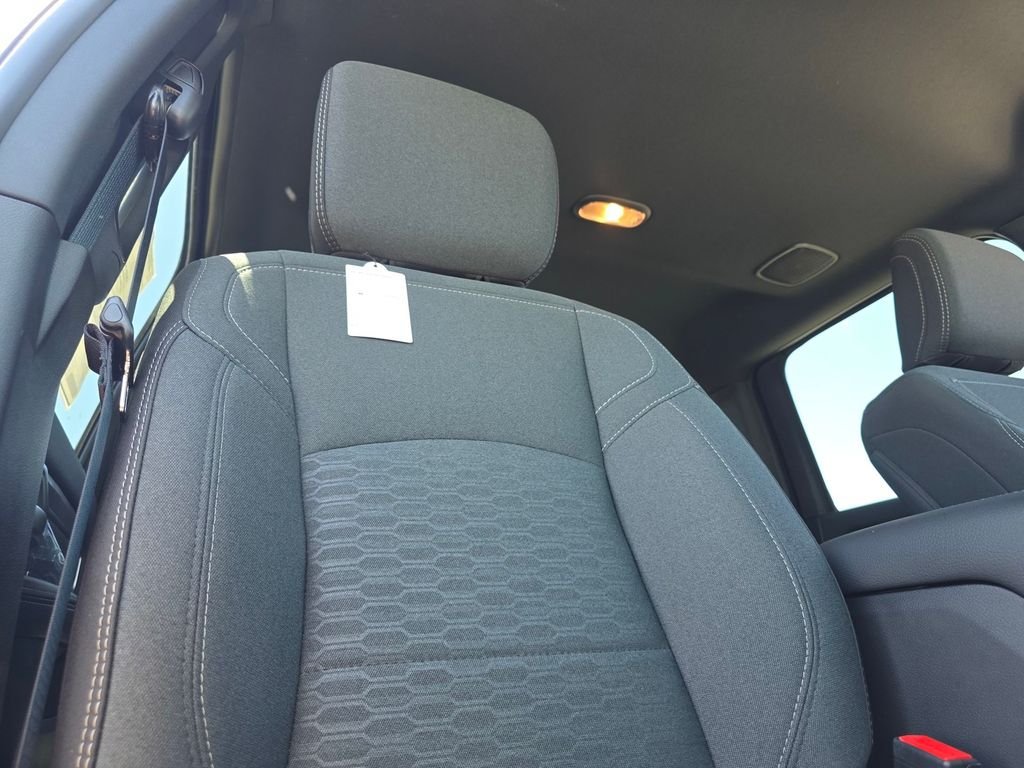 New 2026 RAM 2500 Big Horn AWD/4WD image 15