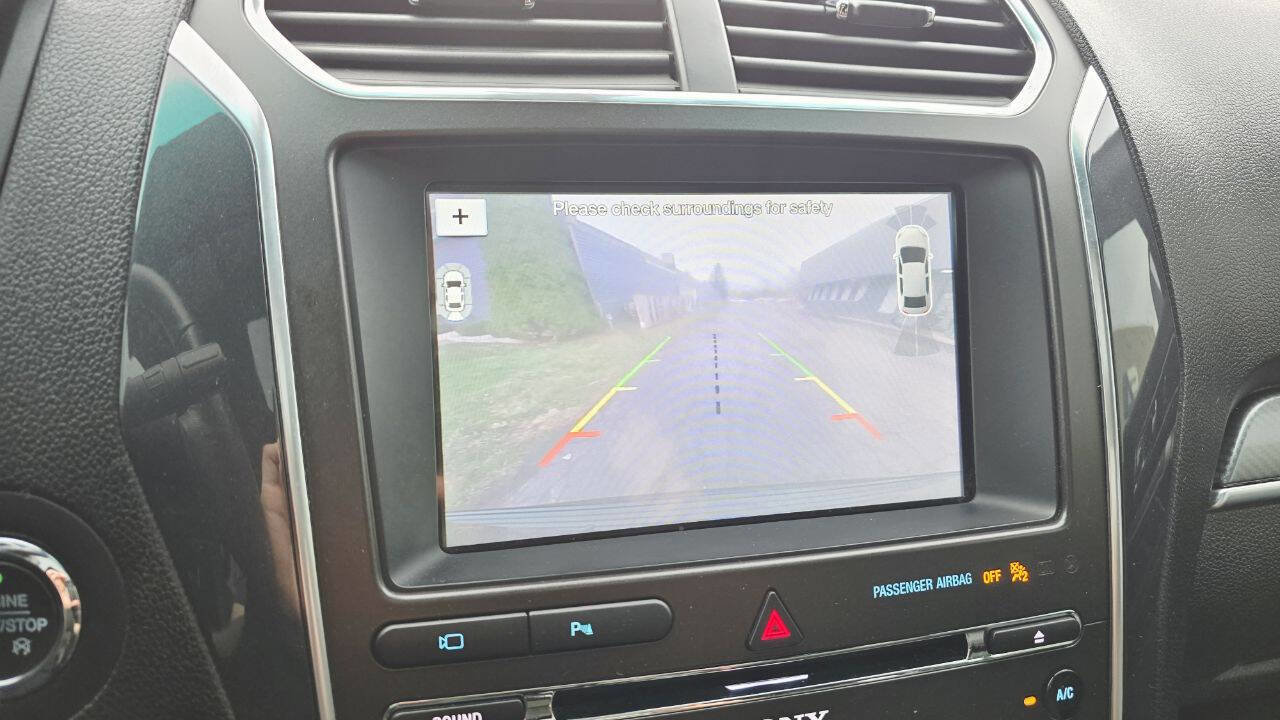 Used 2018 Ford Explorer Sport image 21