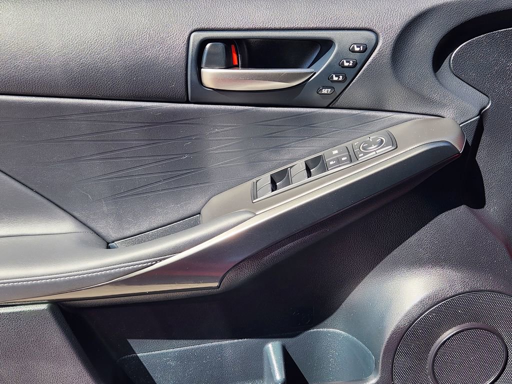 Used 2023 Lexus IS 350 F Sport image 22