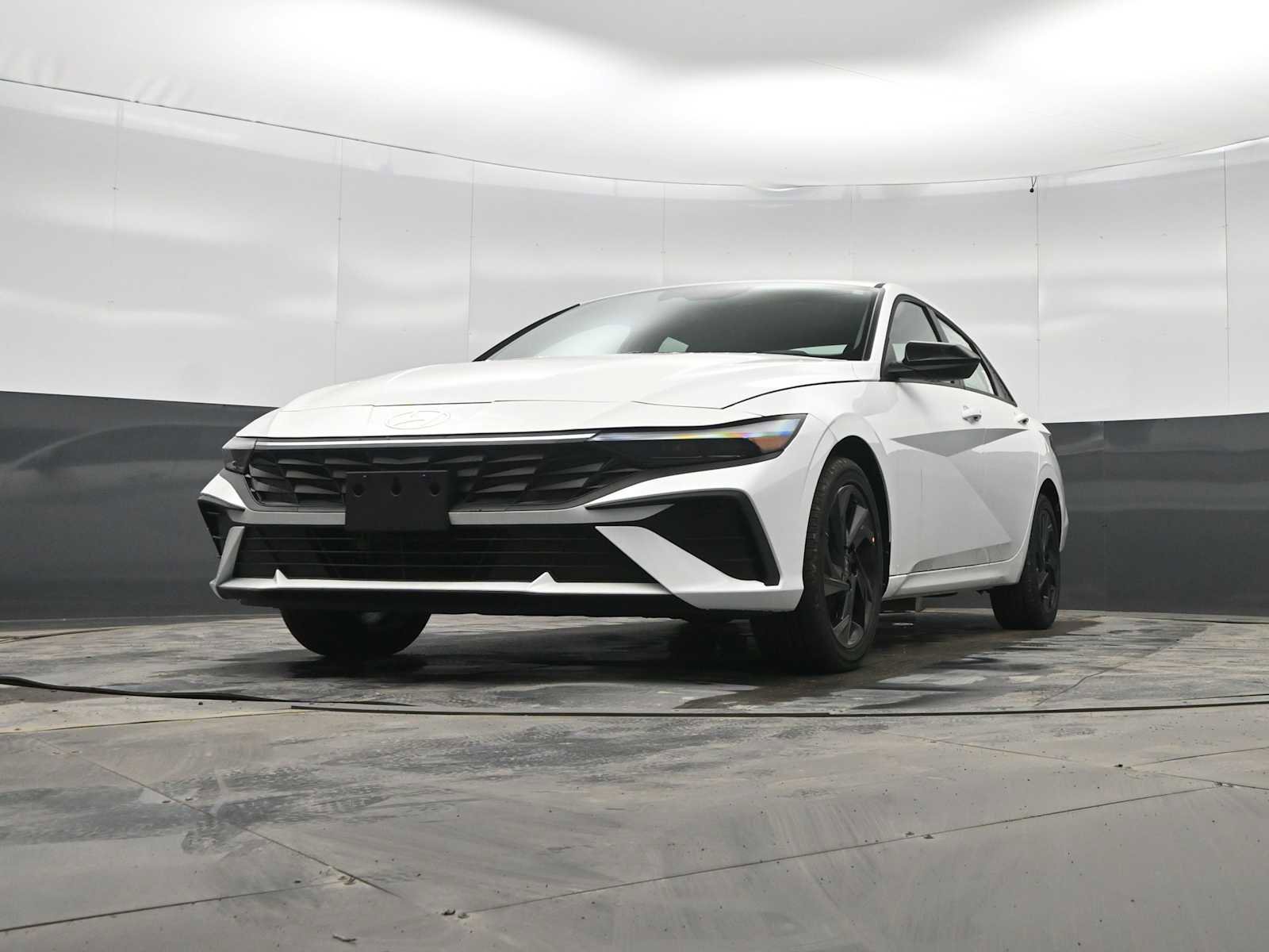 New 2026 Hyundai Elantra Sport image 34