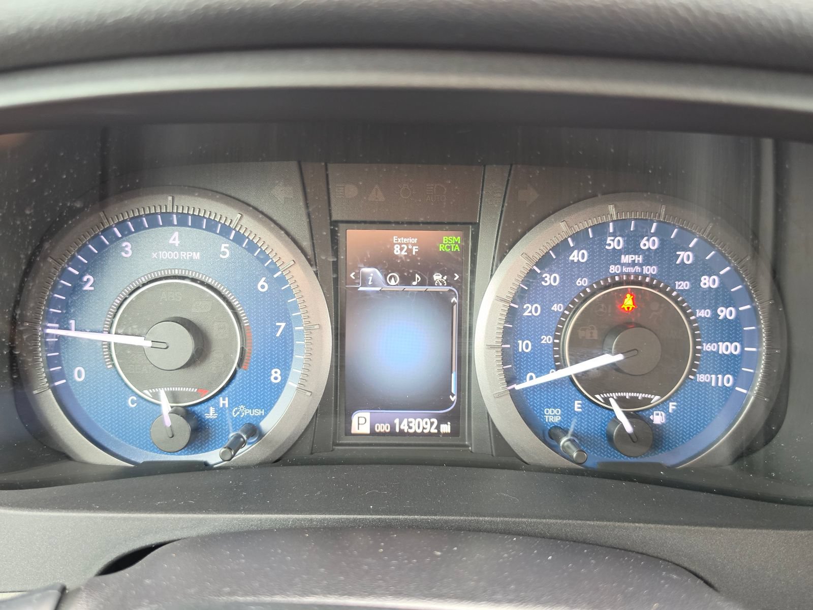 Used 2020 Toyota Sienna XLE Premium FWD image 24