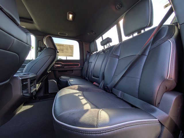 New 2026 RAM 2500 Laramie AWD/4WD image 14